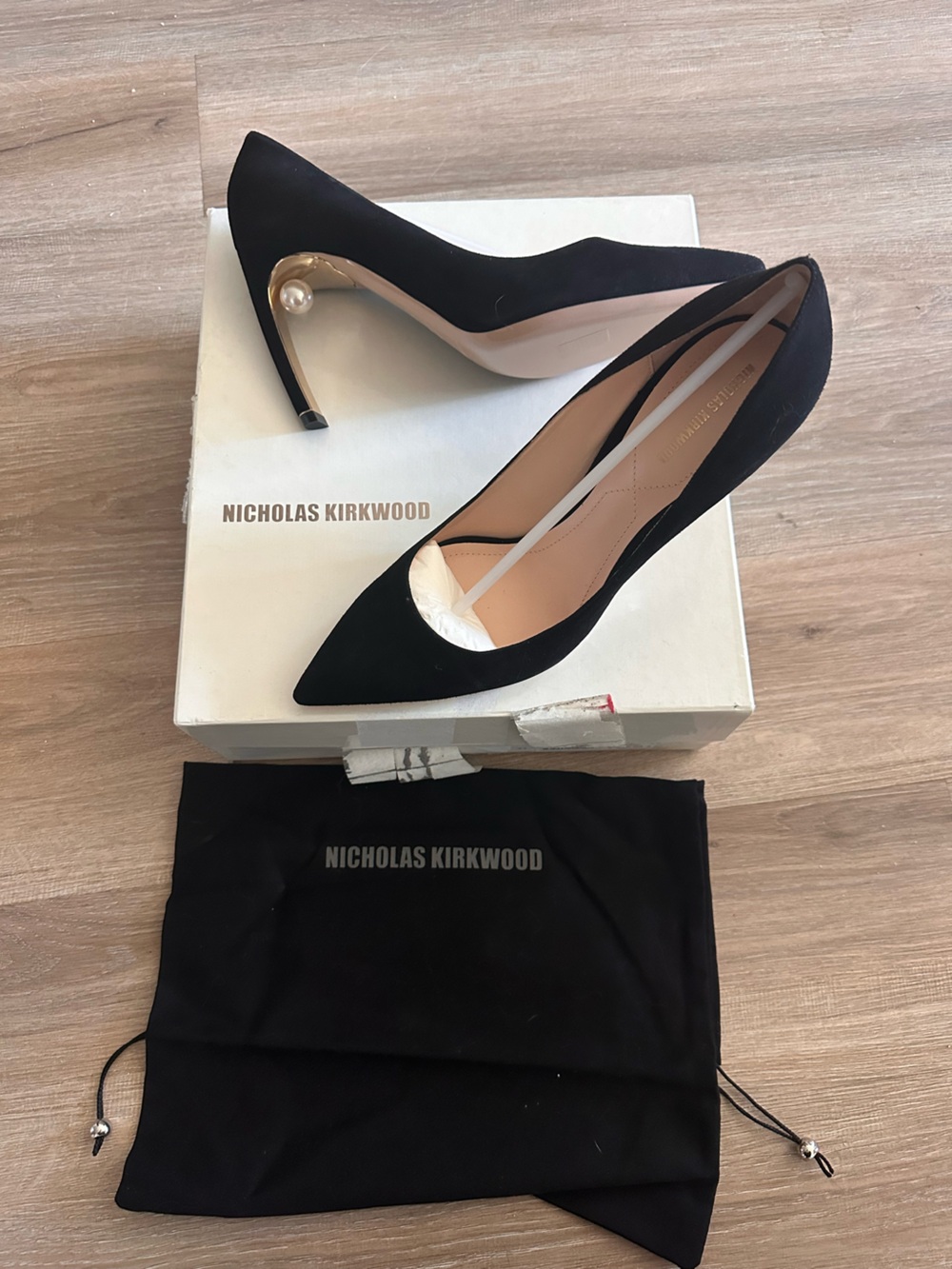 NEW Nicholas Kirkwood Black Suede Pointed-Toe Pumps with Pearl Heel